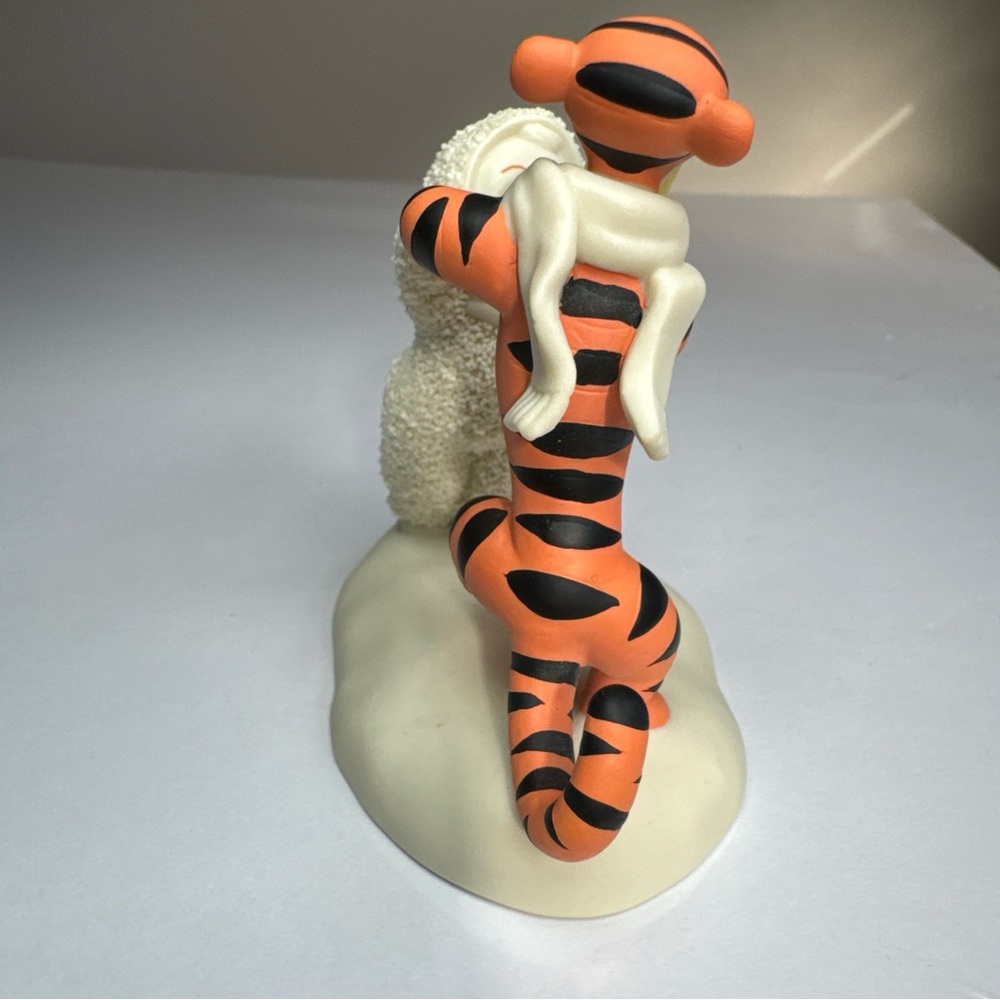 2007 Department 56 Snowbabies "Dancing With Tigger" Figure Cream Orange Figurine - Picture 4 of 16